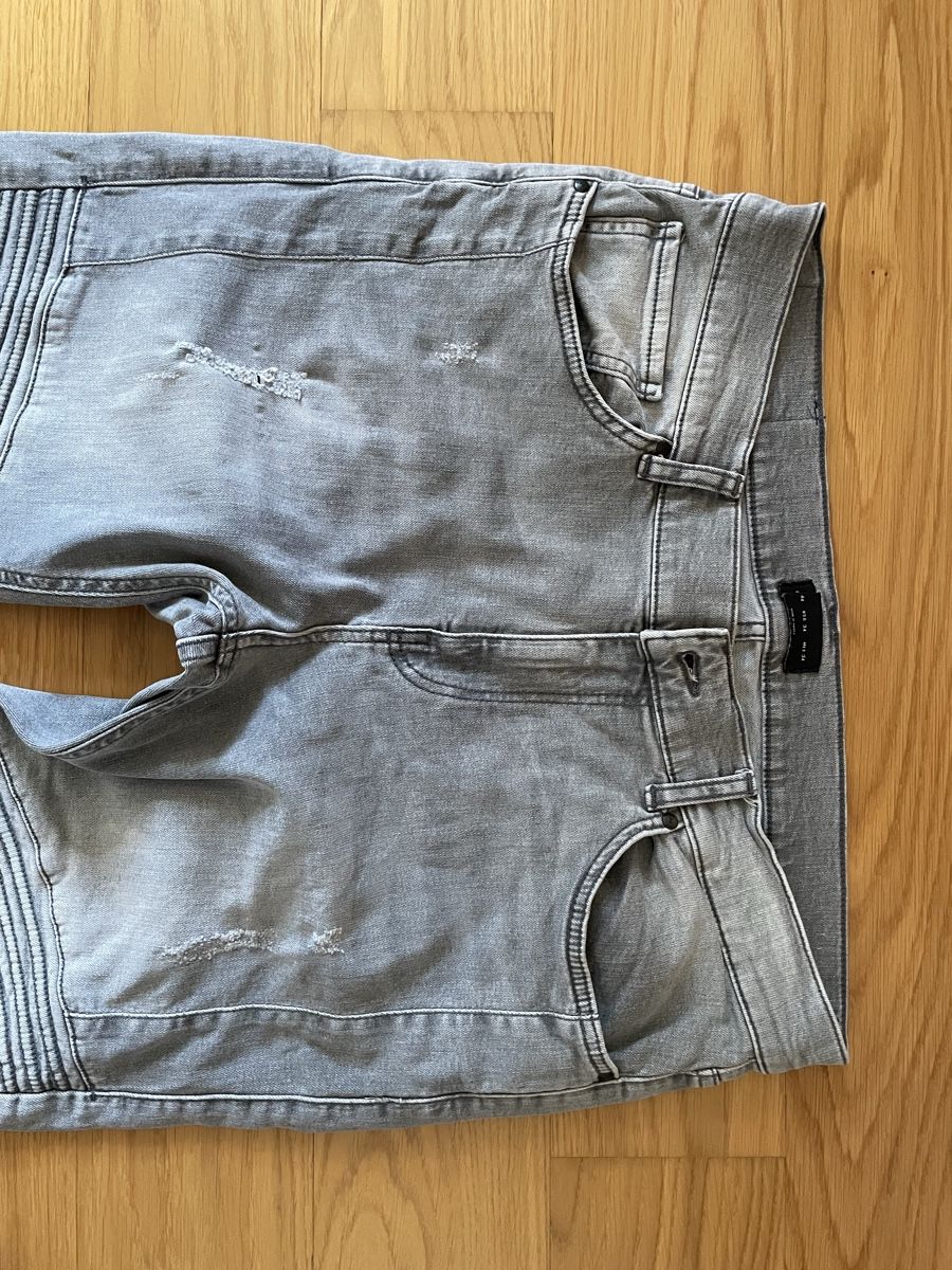 Zara Jeans: Jeans Zara – Usato da Kloten venduto da racnel 1