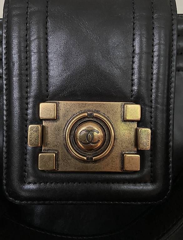 Chanel Borse: Chanel Boy Tasche gross – Usato da Basel venduto da lafleur2663 4