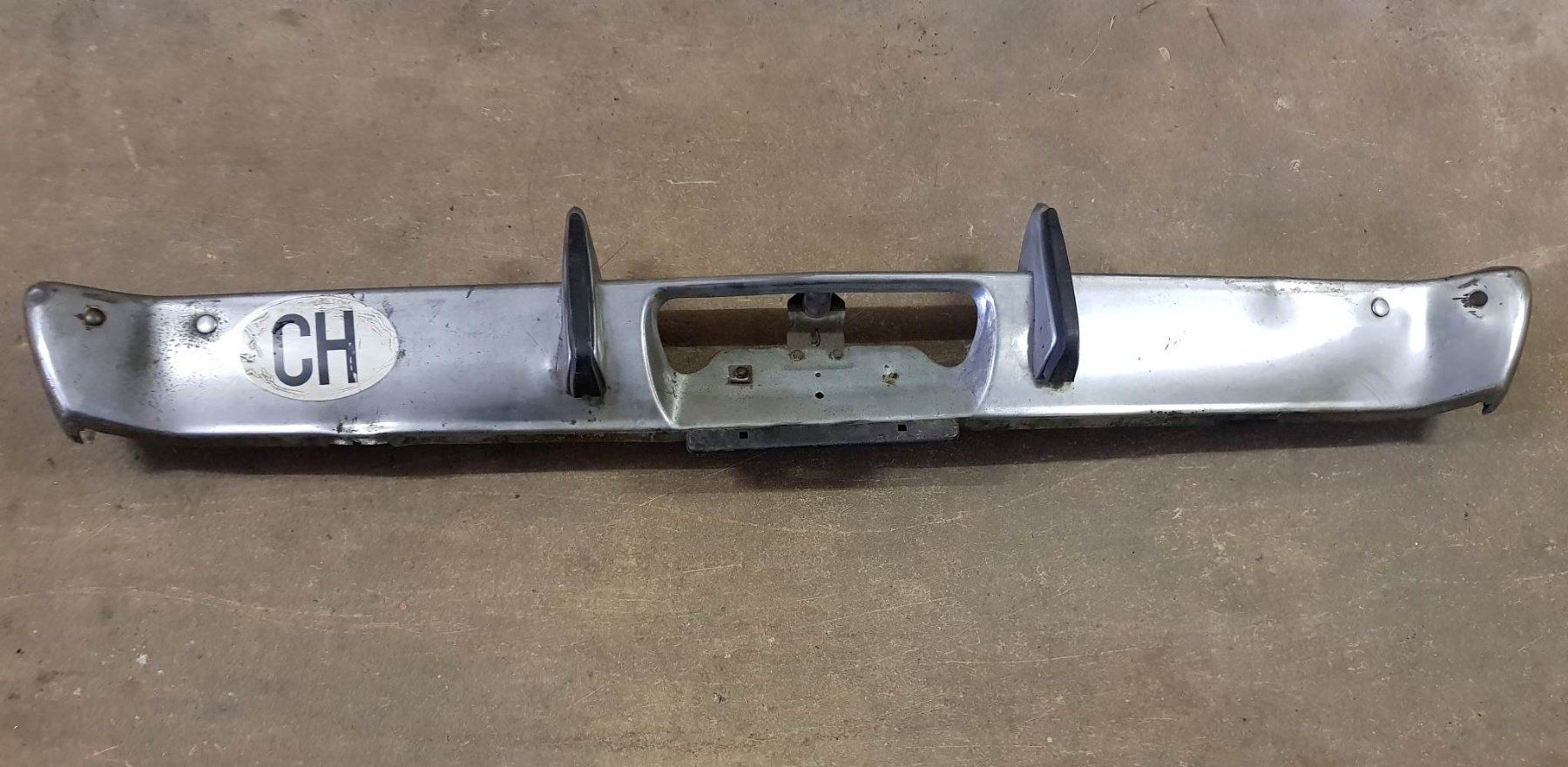 Mopar Tutti pezzi di ricambio auto: Heck Bumber Mopar A-Body – Usato da Niedergösgen venduto da usc_8qc6