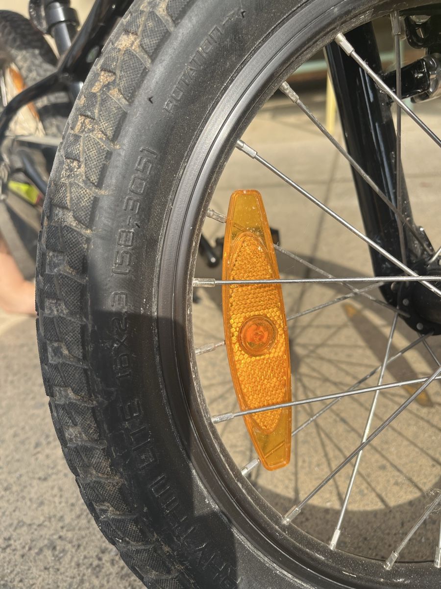 Specialized Biciclette: Kinderfahrrad 16“ Specialized – Usato da Bennwil venduto da Mseko 1