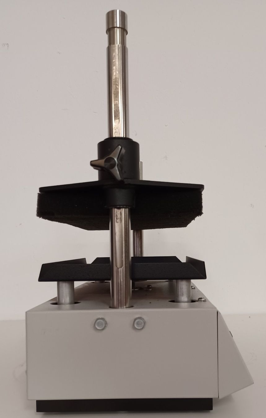 Tutte le macchine: VWR DVX-2500 Multi-Tube Vortexer – Usato da Niederdorf venduto da LeptonAG_Labor 3