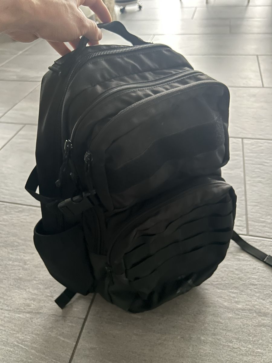 Reebok Zaini: Reebok Training Day Backpack 28L – Usato da Merenschwand venduto da ___niggi___ 3