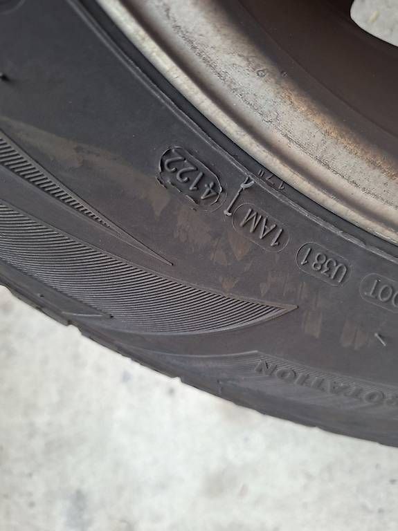 Pneumatici & Ruote complete: 235/65 R17 – Usato da Willisau venduto da 19AM91 3