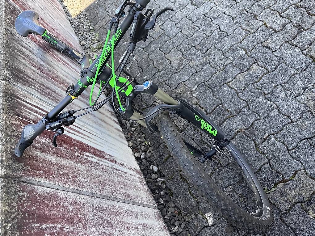 Biciclette: Scott Spark Fully-Bike statt CHF 990.-/ 790.- – Usato da Kriens venduto da thh_n5pn 1