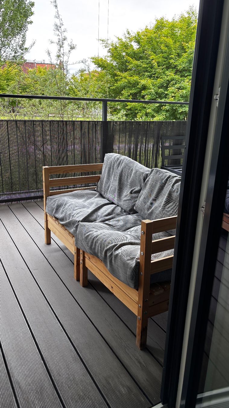 Vidaxl Divani: Holz Sofa Lounge mit grauen Polstern – Usato da Arbon venduto da smarkus93