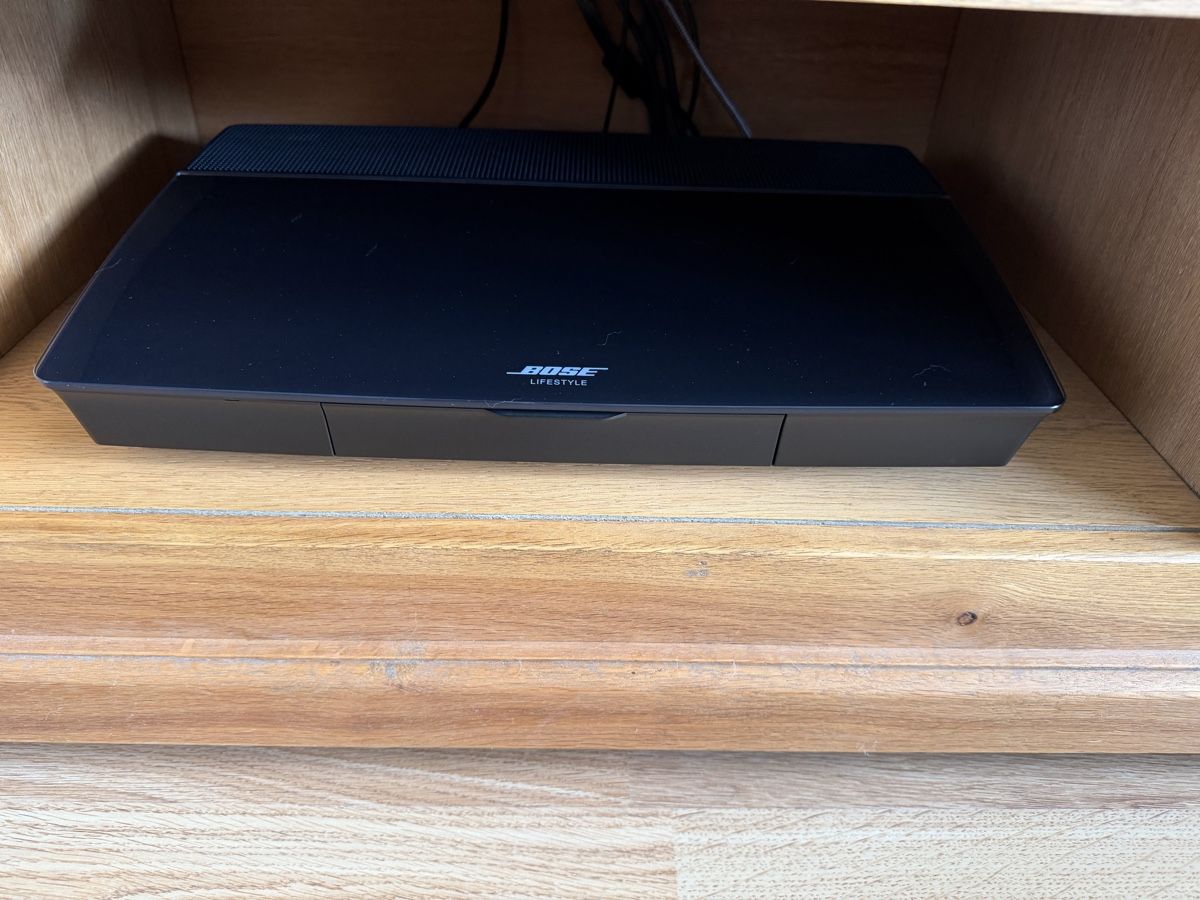 Bose Home cinéma: Bose Lifestyle 650 + Soundtouch 10 – D'occasion à Leuggern par Tomim