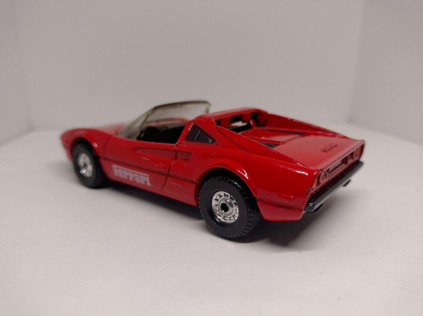Corgi Toys Modellautos: Corgi, Ferrari 308 GTS 1/35 – Gebraucht aus La Chaux-de-Fonds von Pierrot8404 4