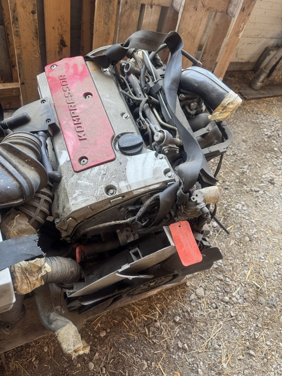Mercedes-Benz Motori: Mercedes-Benz Kompressor Motor – Difettoso da Halten venduto da vwg_ml9y