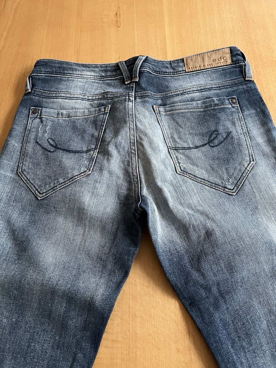 Jeans: Damen Jeans – Usato da Kirchberg SG venduto da MB409_4x4 2