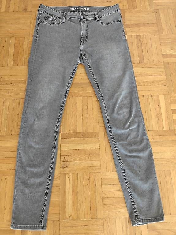 Esprit Jeans: Esprit Jeans, Grösse 32x32 – Gebraucht aus Samedan von t_p_8nvs 4