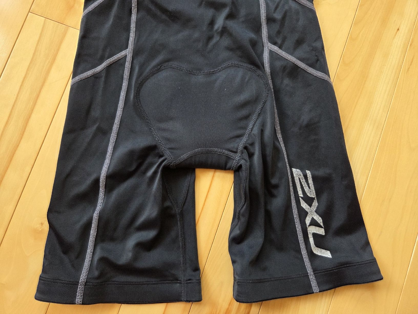 Canottiere & Pantaloni: Trisuit 2XU Homme – Usato da Vuisternens-devant-Romont venduto da Deah10203 6