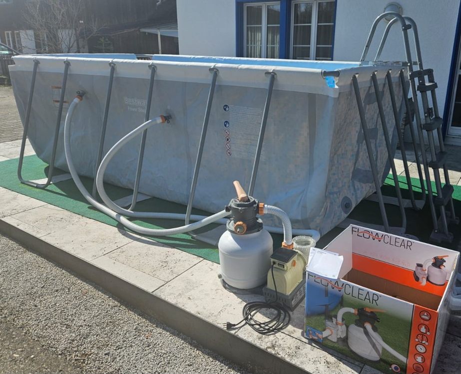 Bestway Pool (412x201x122cm) mit Sandfilterpumpe und Zubehör (Gebraucht ...