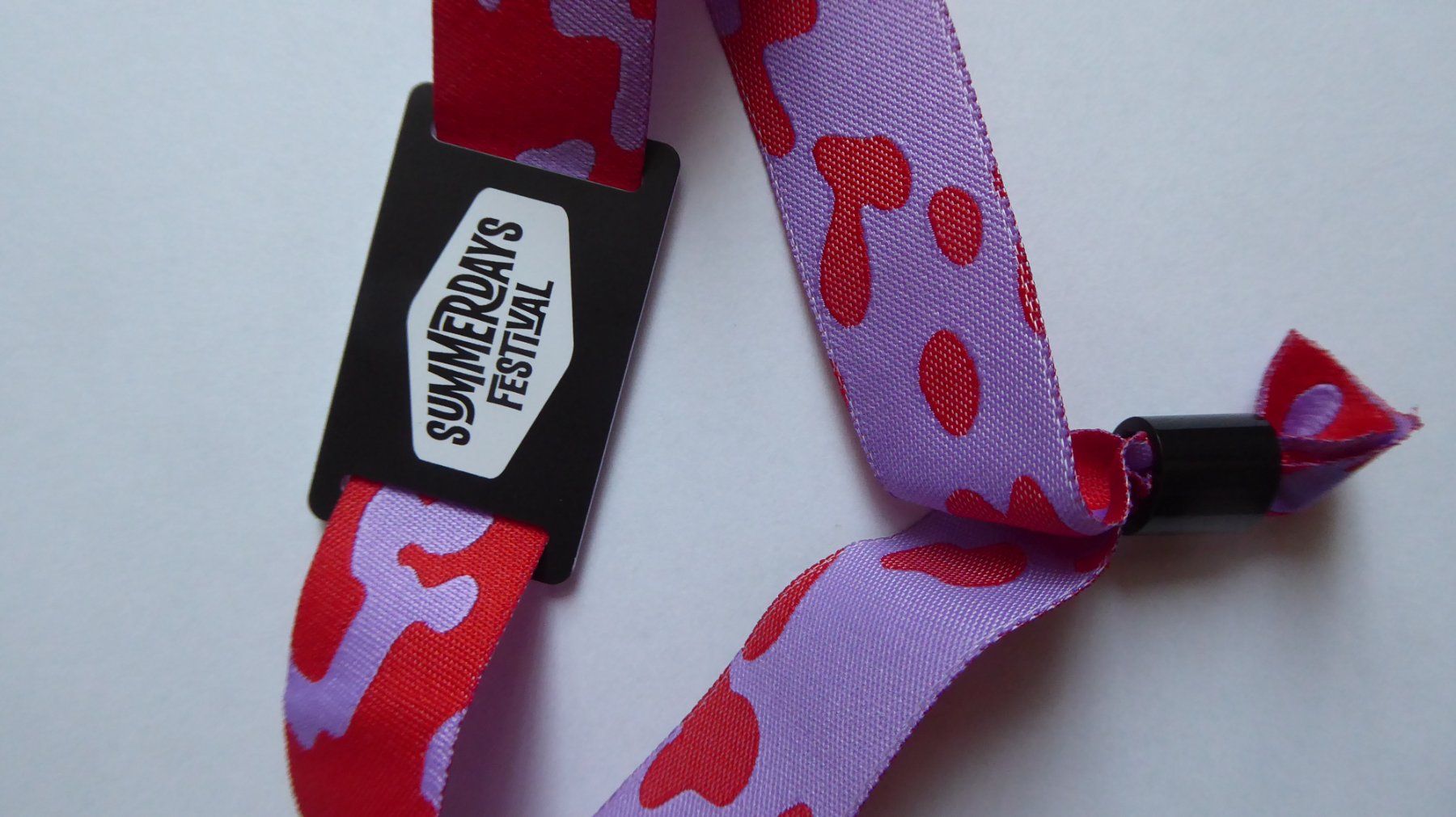 Biglietti: Sommerdays 2026 Ticket-Bändel Freitag – Nuovo (secondo la descrizione) da Rorschach venduto da solirenn3