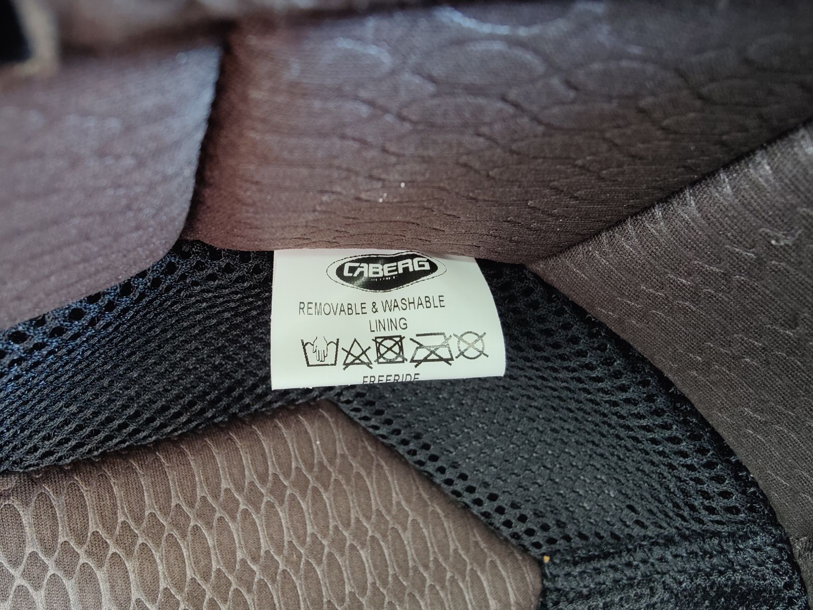 Caschi & visiere: Caberg Motorradhelm S – Usato da Buchs ZH venduto da Lizzard 6