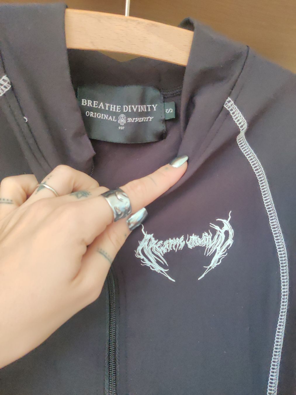 Tute: Catsuit Breathe Divinity Void Tech schwarz Grösse S neu – Usato da Riehen venduto da Milllivanilli 3