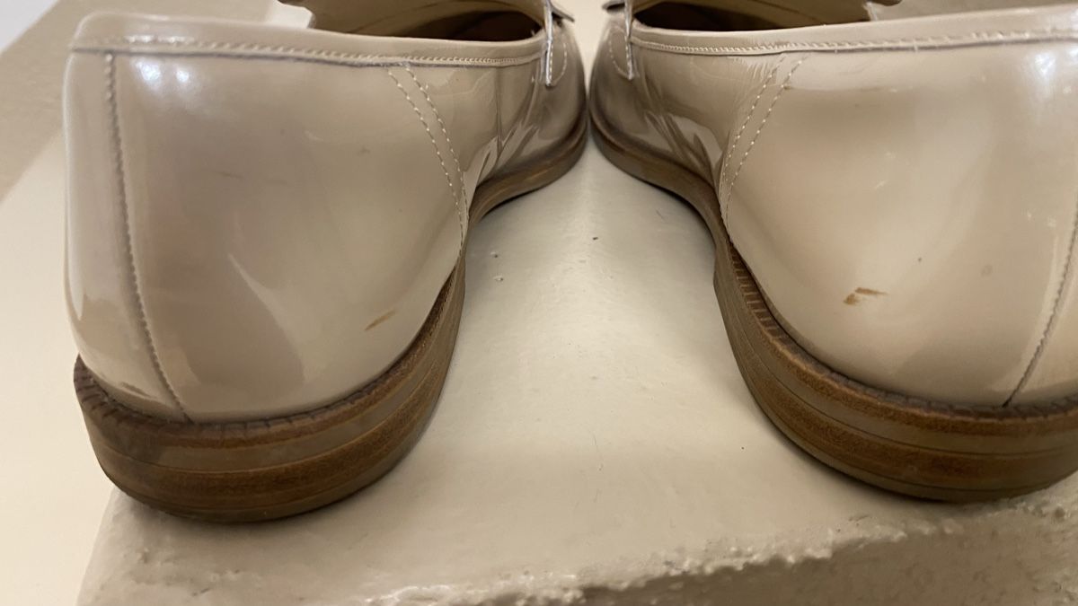 Scarpe da donna: Lack Halbschuh Caprice 38.5 beige – Usato da Magden venduto da Gondwina 4