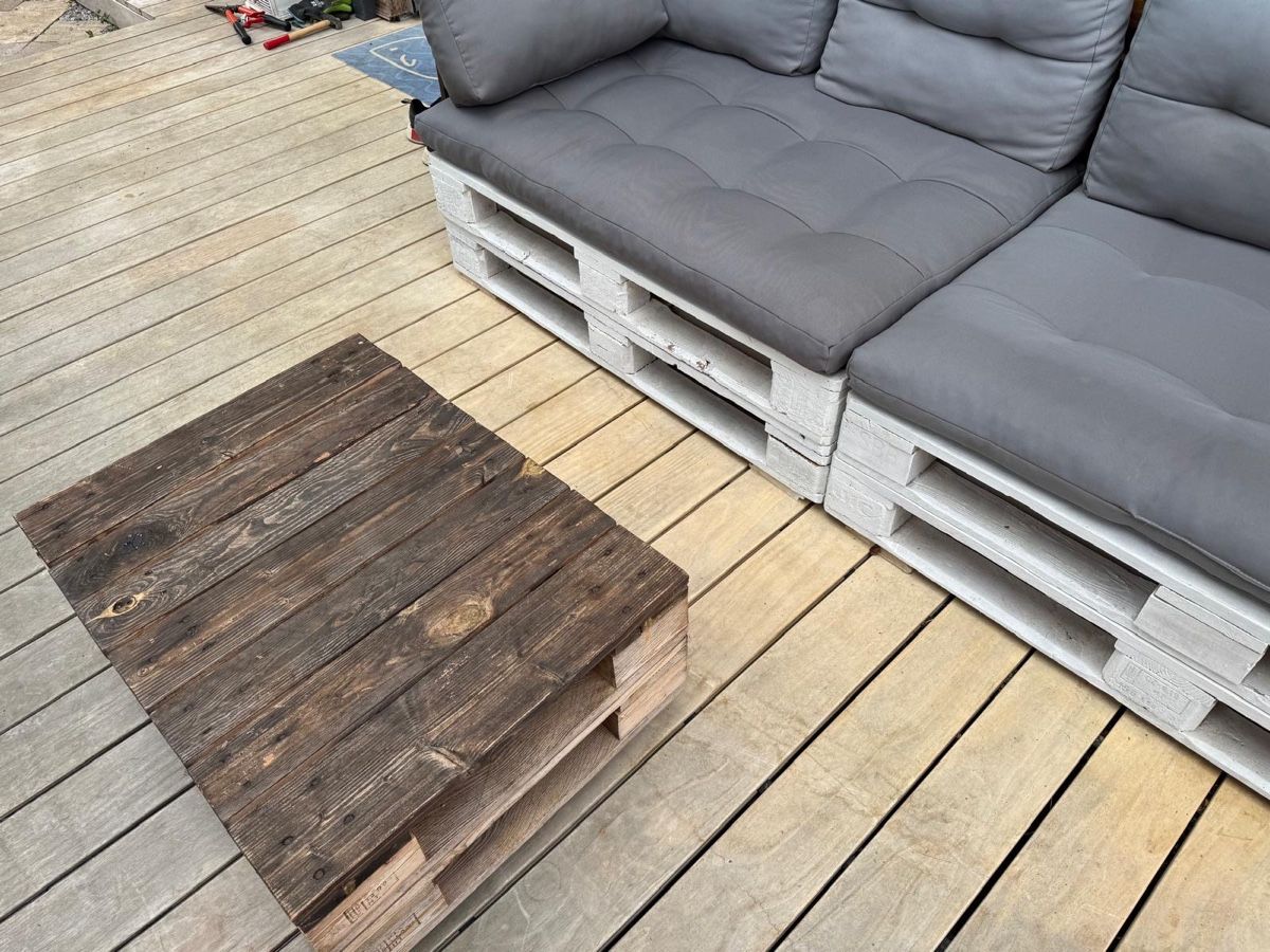 Pallets: Euromöbel Palettensofa mit Tisch  – Usato da Buchberg venduto da tan_b7kv 1