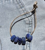 Lapis     Lapislazuli echte Rohsteine  gross gelocht   natur
