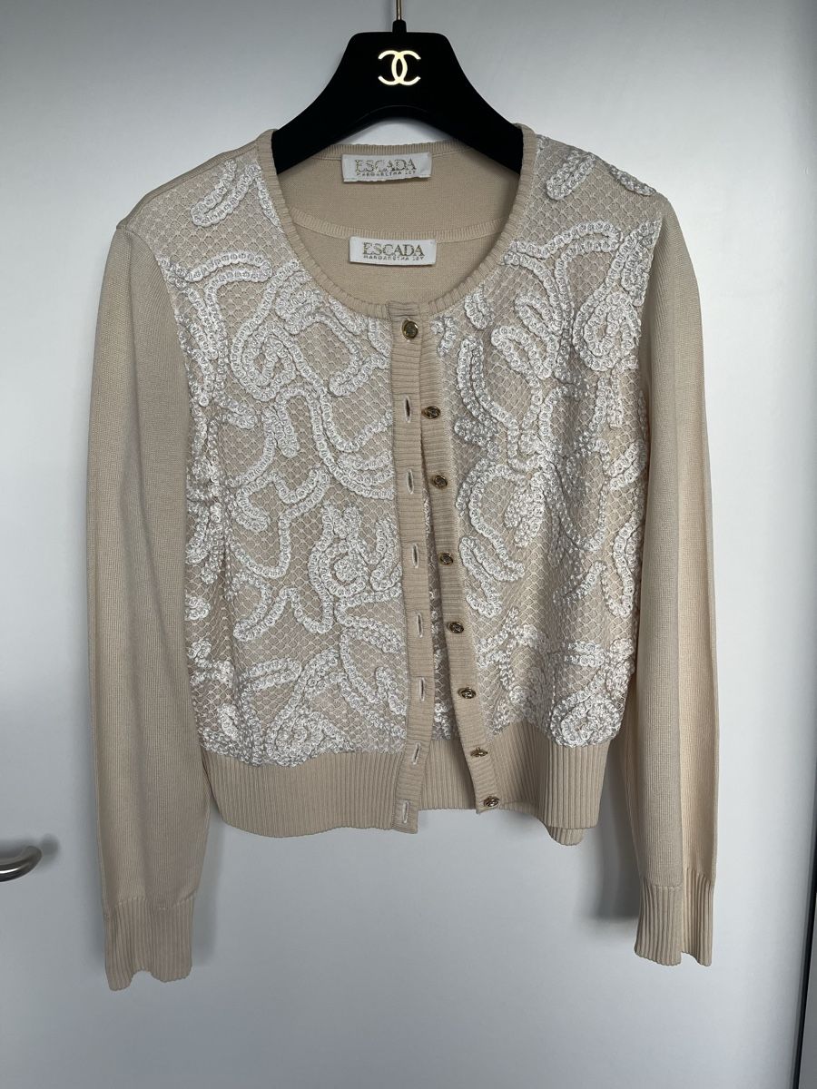 Escada Maglioni & Felpe: Atemberaubende seltene 90er Jahre Strickwaren Set – Usato da Winkel venduto da Luxtime 8