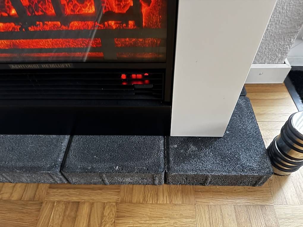 Heizgeräte: Wohnzimmer Kamin – Gebraucht aus Hausen AG von helmin 1