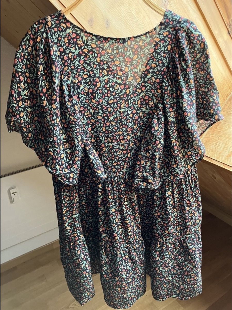 Zara Tops: ZARA Top - XS 100% viscose – Gebraucht aus Wetzikon ZH von dor_rmq2 1
