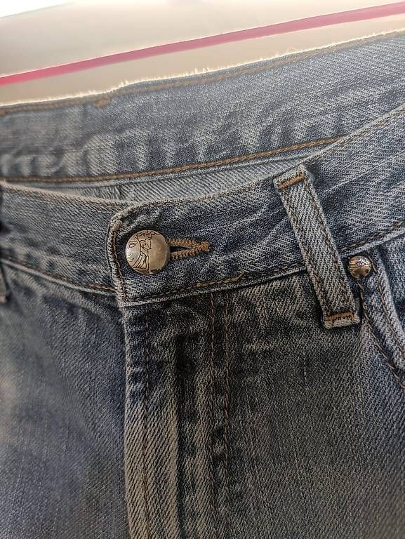 Hosen: 2x Pantalon Lacoste et Versace taille 30 – Gebraucht aus Sonceboz-Sombeval von michael.l 4