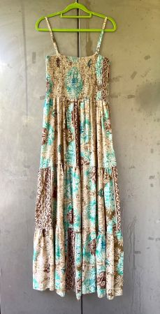 Wunderschönes Boho Seidenkleid im Lagenlook!