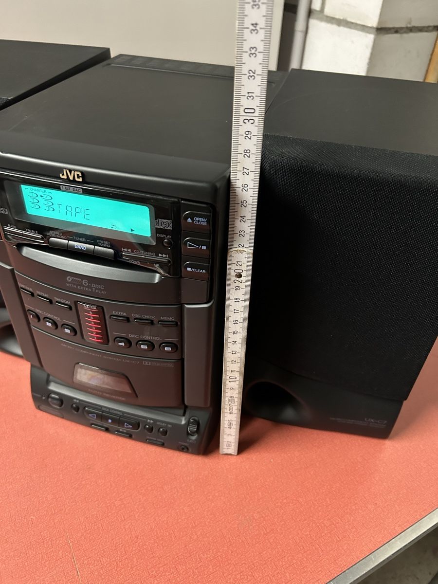 JVC Lecteur multimedia & Streamer: JVC Micro Component System UX-C7 mit 6-Disc Wechsler und Rad – D'occasion à Lanzenhäusern par vic63 2