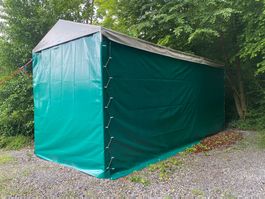 Garagenzelt in sehr gutem Zustand