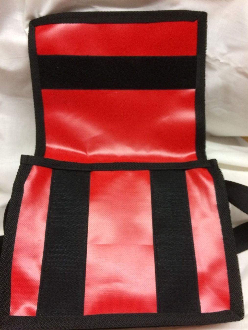 Borse da donna: Blachenhandtasche  CHF. 20.00 – Nuovo (secondo la descrizione) da Spreitenbach venduto da Margot-09 2