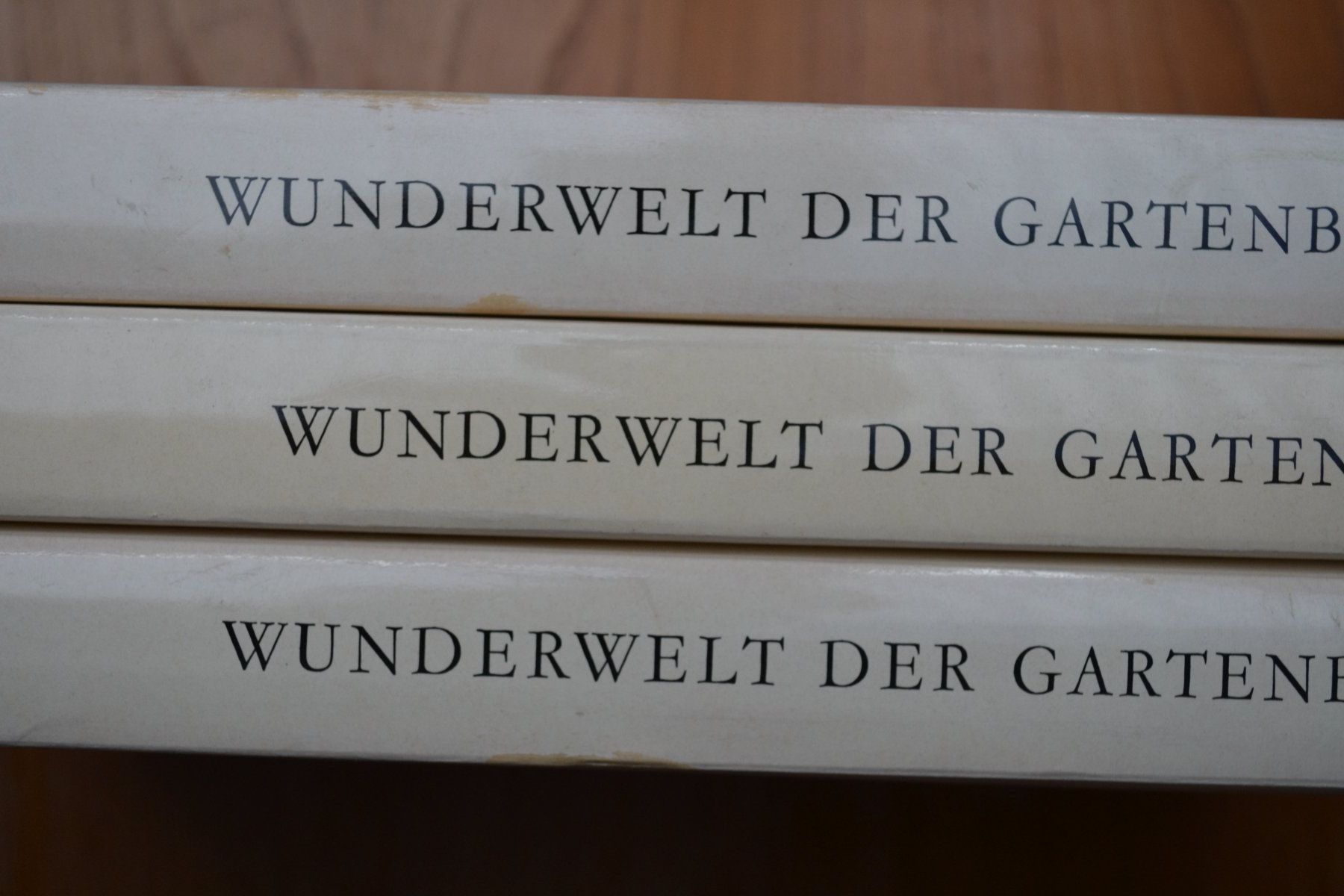 Bücher: Wunderwelt der Gartenblumen 3 Bände – Gebraucht aus Beinwil am See von kajak55 4