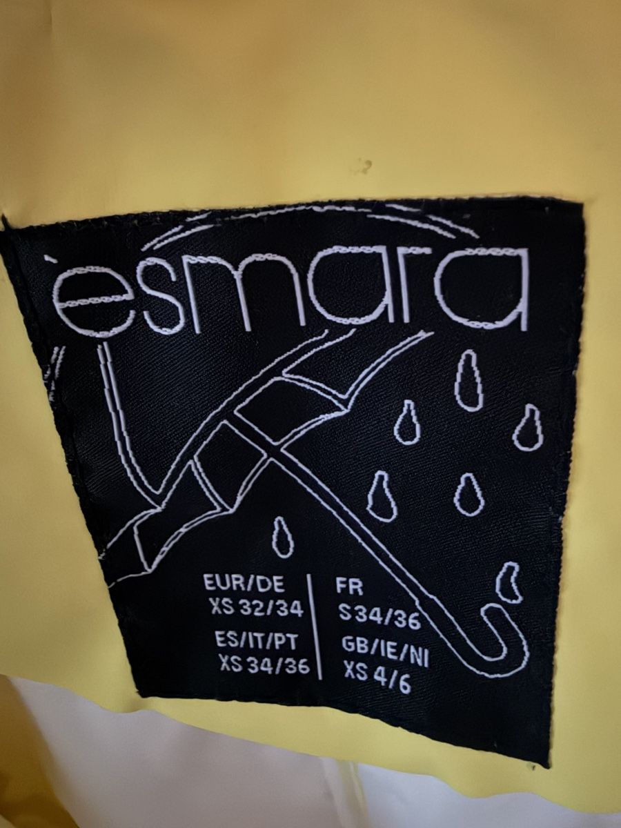 Vestes: Regenjacke – D'occasion à Tägerwilen par Cessna98 3