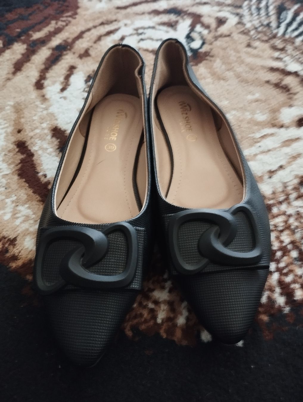 Damenschuhe: Chaussures femme noires 39 – Neu (gemäss Beschreibung) aus MONTHEY von Tibobo