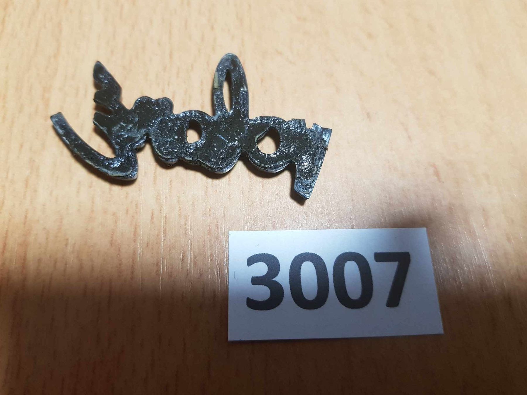 Tutti pezzi di ricambio auto: Emblem, Volare – Usato da Niedergösgen venduto da usc_l8gm 1