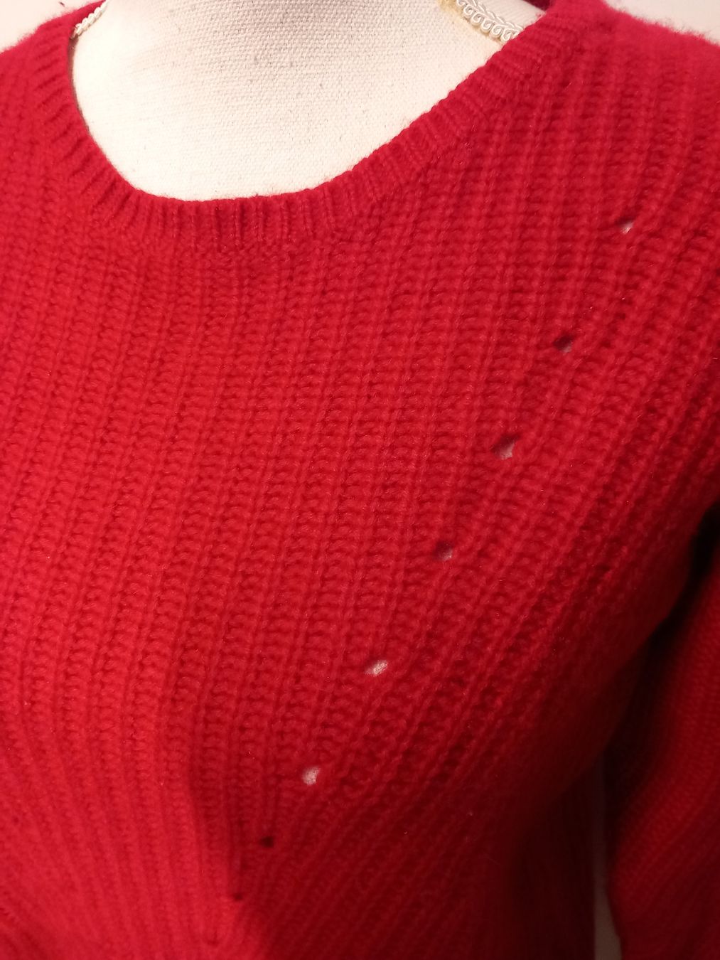 Maglioni & Felpe: Kashmir Pullover Premium Essentials Gr.S rot – Usato da Gwatt (Thun) venduto da umwelt-brocki 3