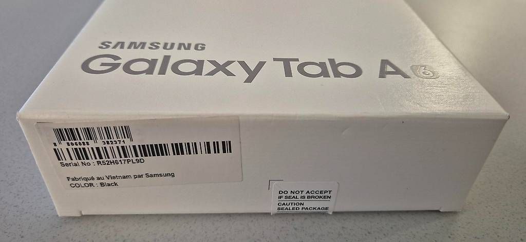Samsung Tablet PC: Samsung Galaxy Tab A 2016 – Nuovo (secondo la descrizione) da Zürich venduto da tppx 3
