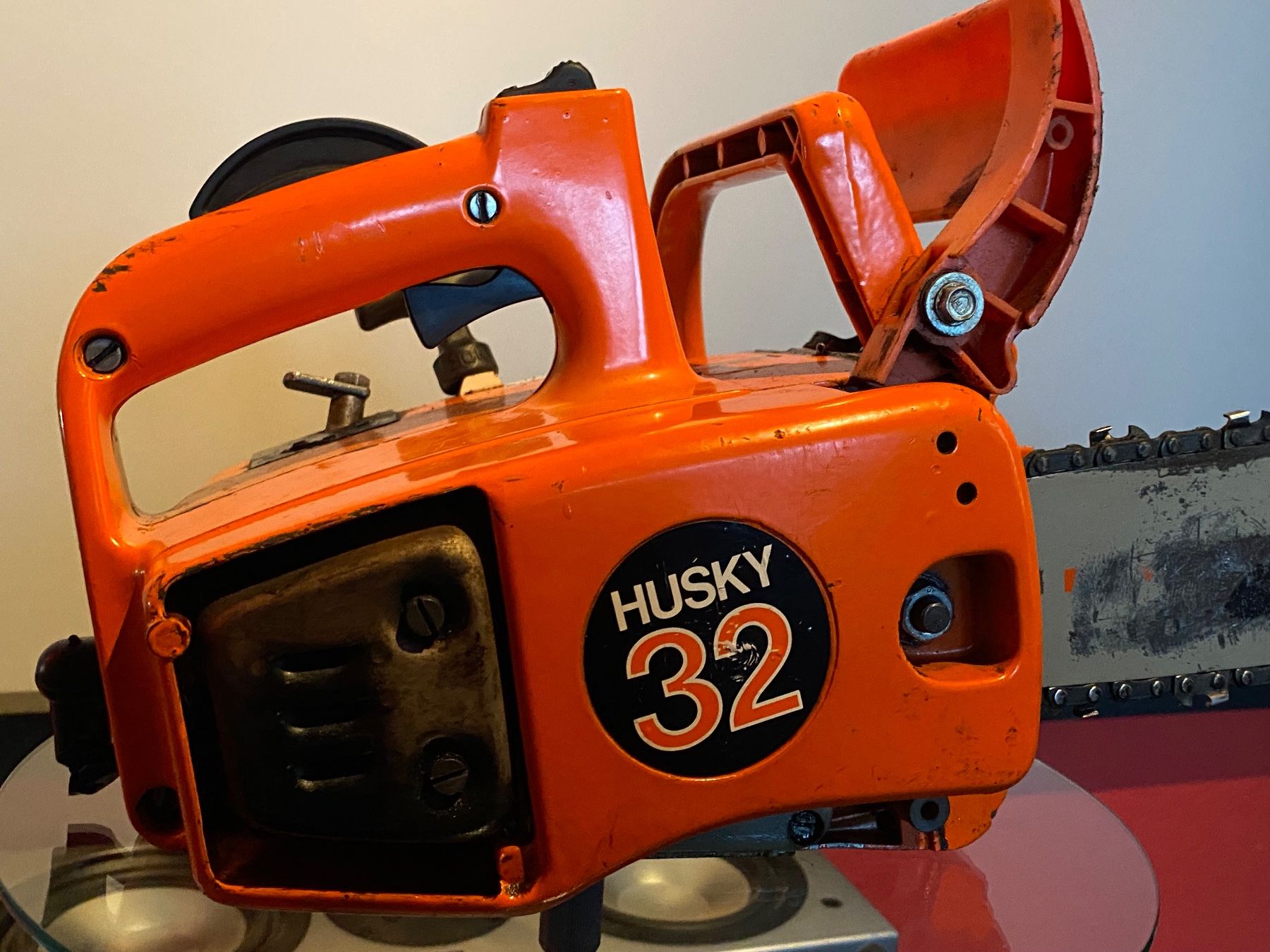 Seghe: Husky 32 Kettensäge - Kult Oldtimer Säge – Usato da Churwalden venduto da rem_7x29 1