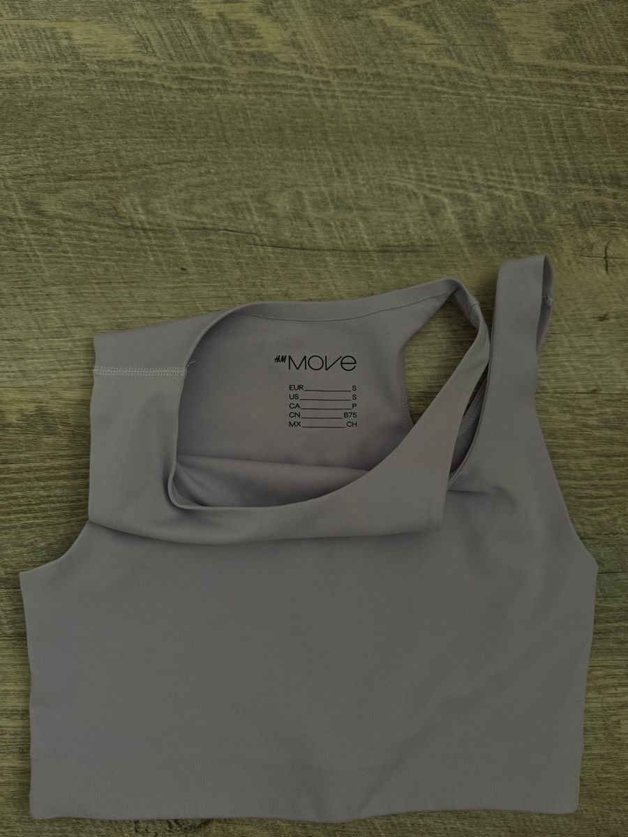 H&M Tops: Sport Top – Gebraucht aus Rebstein von elisut1 2