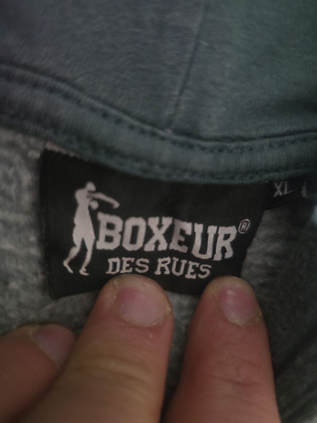 Boxeur Des Rues Pullover & Sweatshirts: Sweat à capuche Boxeur Des Rues XL – Gebraucht aus Mont-sur-Lausanne von Didinho 1