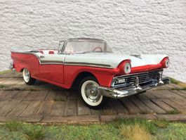 Ford Fairlane 500 Convertible, 1957, Rot/Weiss, 1:24