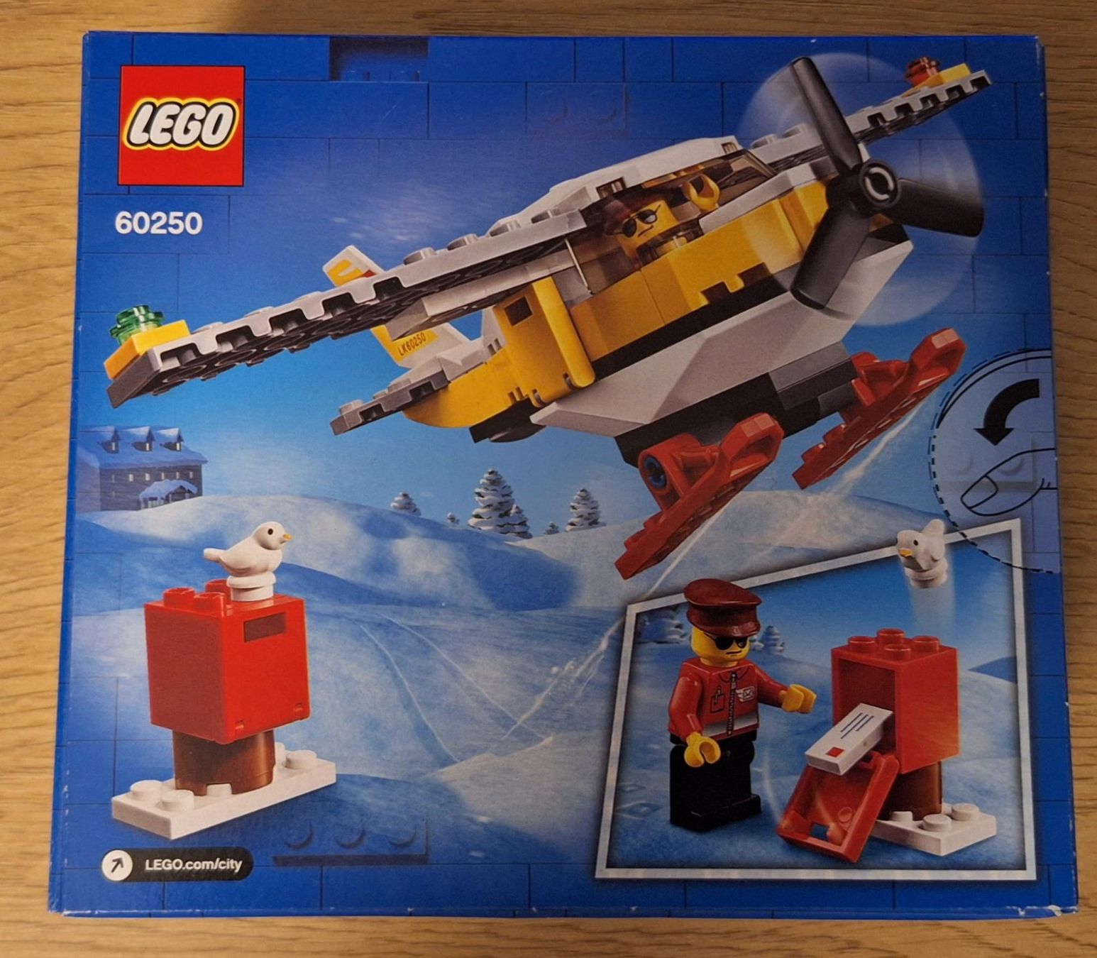 Lego Kit di costruzioni: LEGO CITY 60250 MAIL PLANE – Nuovo e nell'imballaggio originale da Genève venduto da BrickFanGe 1