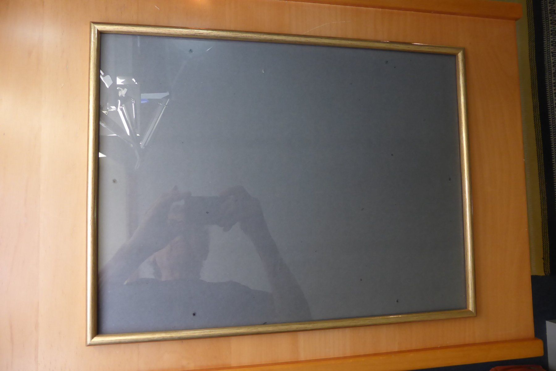 Cornici: Bilderrahmen - Goldrahmen 32 x 42 cm – Nuovo (secondo la descrizione) da Brunnadern venduto da vapiano