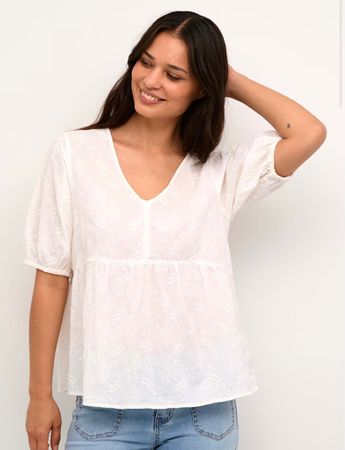 Bluse weiss, ausgestellt mit Stickereien