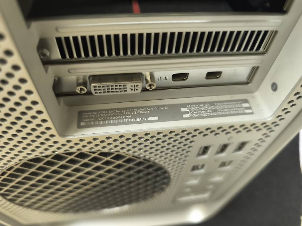Apple PCs: Apple Mac Pro Mid 2010 – Gebraucht aus Binningen von saviola01 4