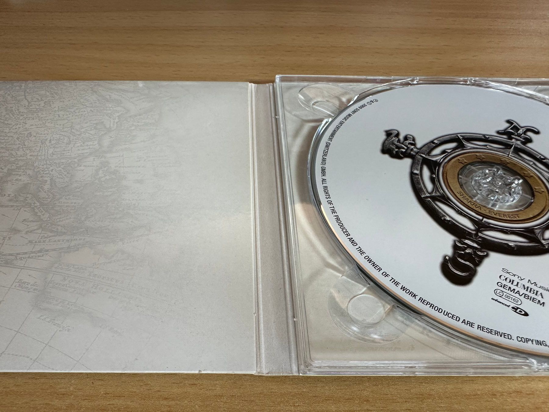 CD: Shakra – Everest – Usato da Rikon im Tösstal venduto da Alpenmutz 2