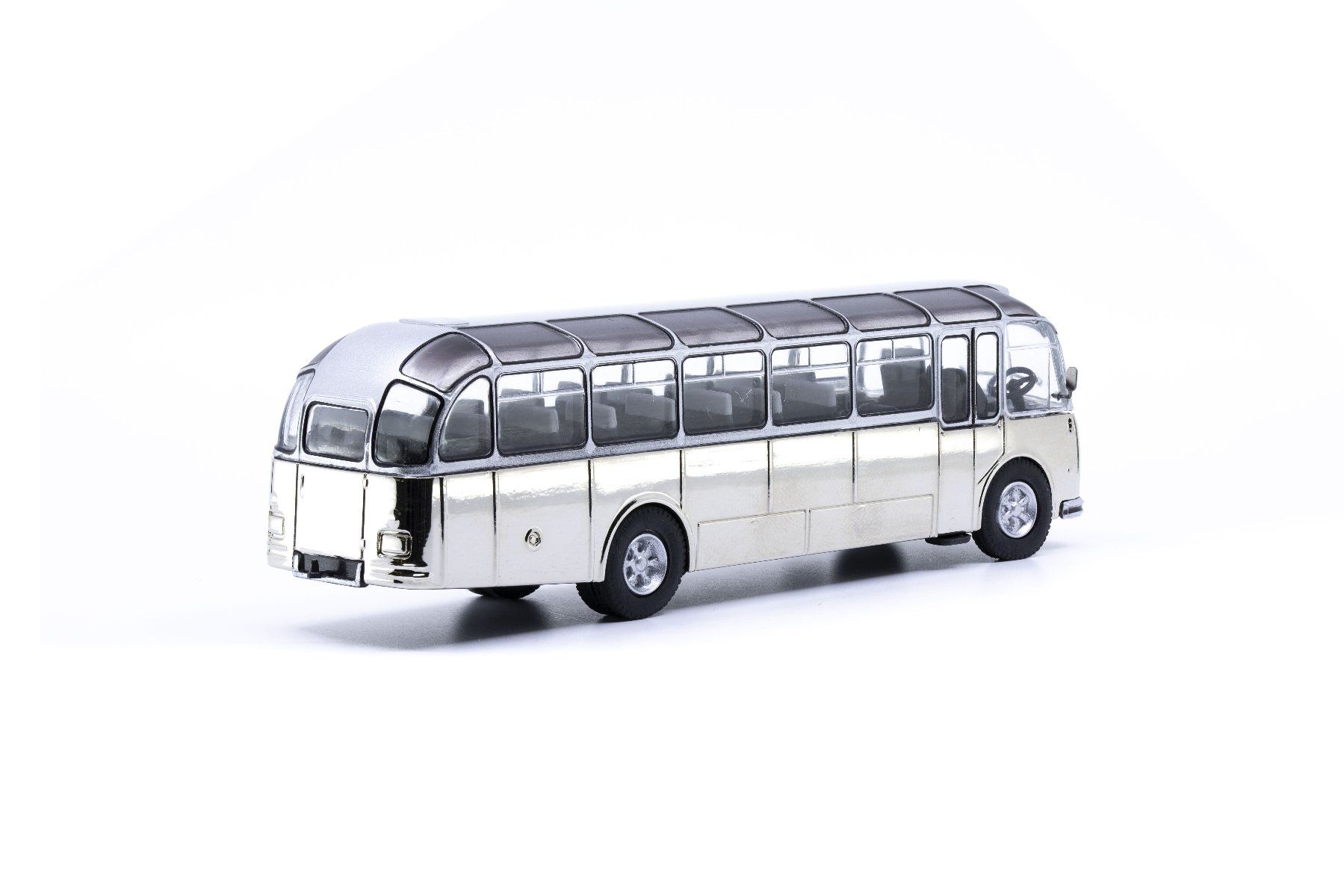 Kit di modellismo & Modellini statici: 1:87 FBW C40U Haifisch Chrom Edition – Nuovo e nell'imballaggio originale da Affoltern am Albis venduto da Modellshop-8910 2