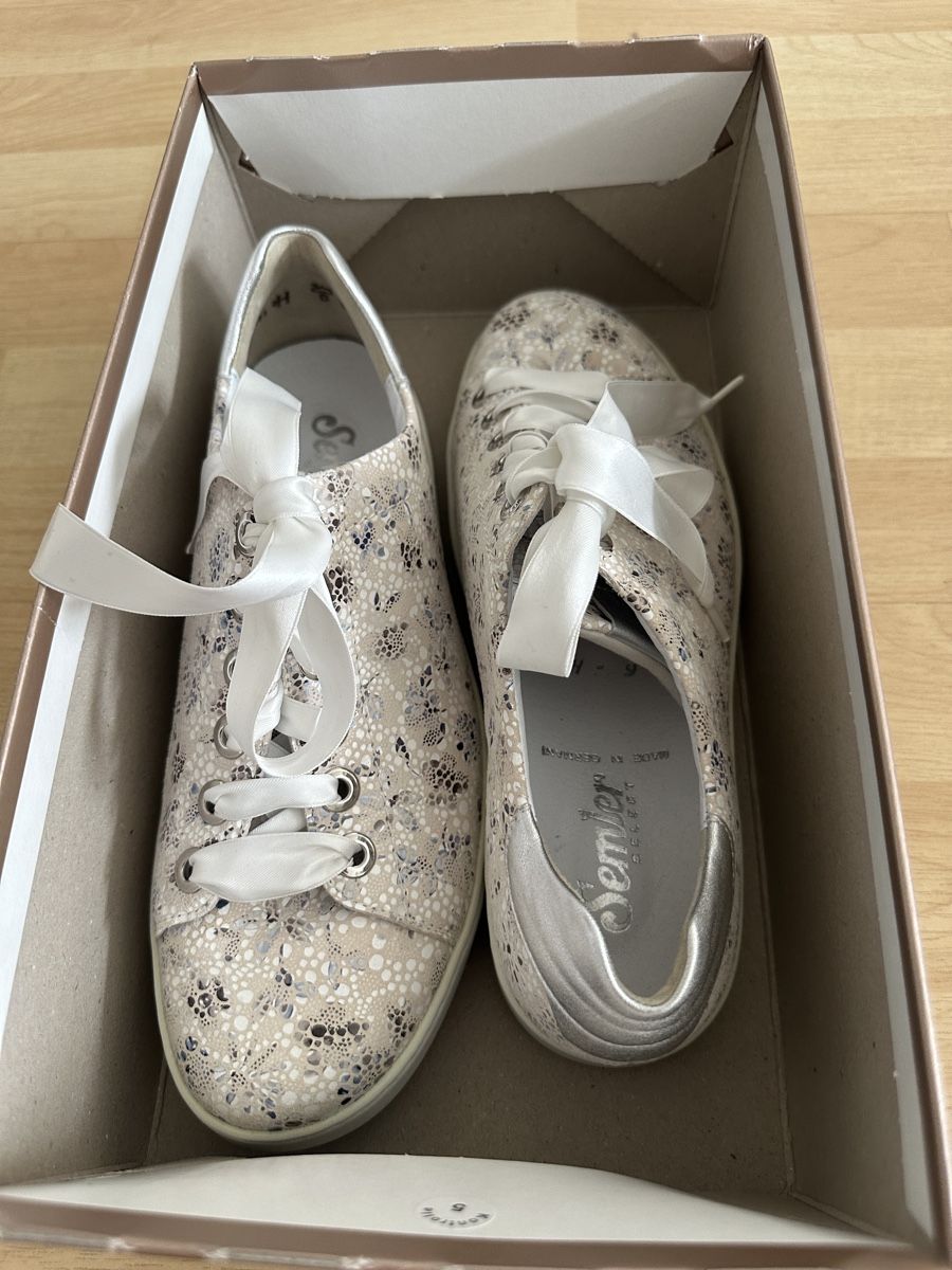 Scarpe da donna: Semler Sneaker, Gr.39,5 Frühling! – Nuovo e nell'imballaggio originale da Weinfelden venduto da kam_jxz5 2