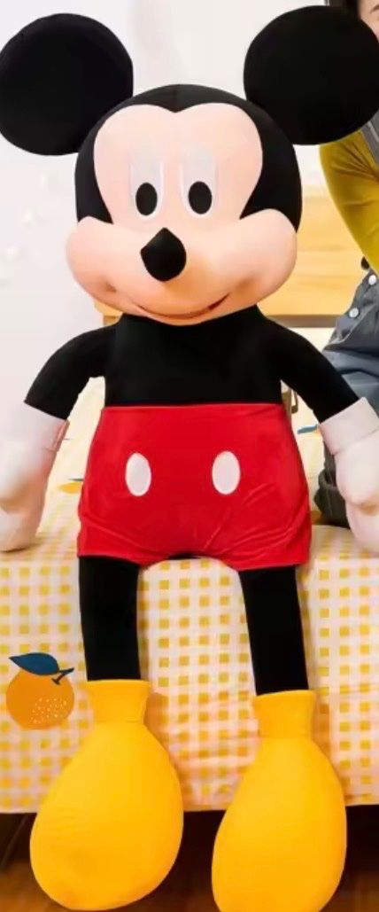 Jouets: Riesen Mickey Mouse Kuscheltier – D'occasion à Waldenburg par jul_8prv