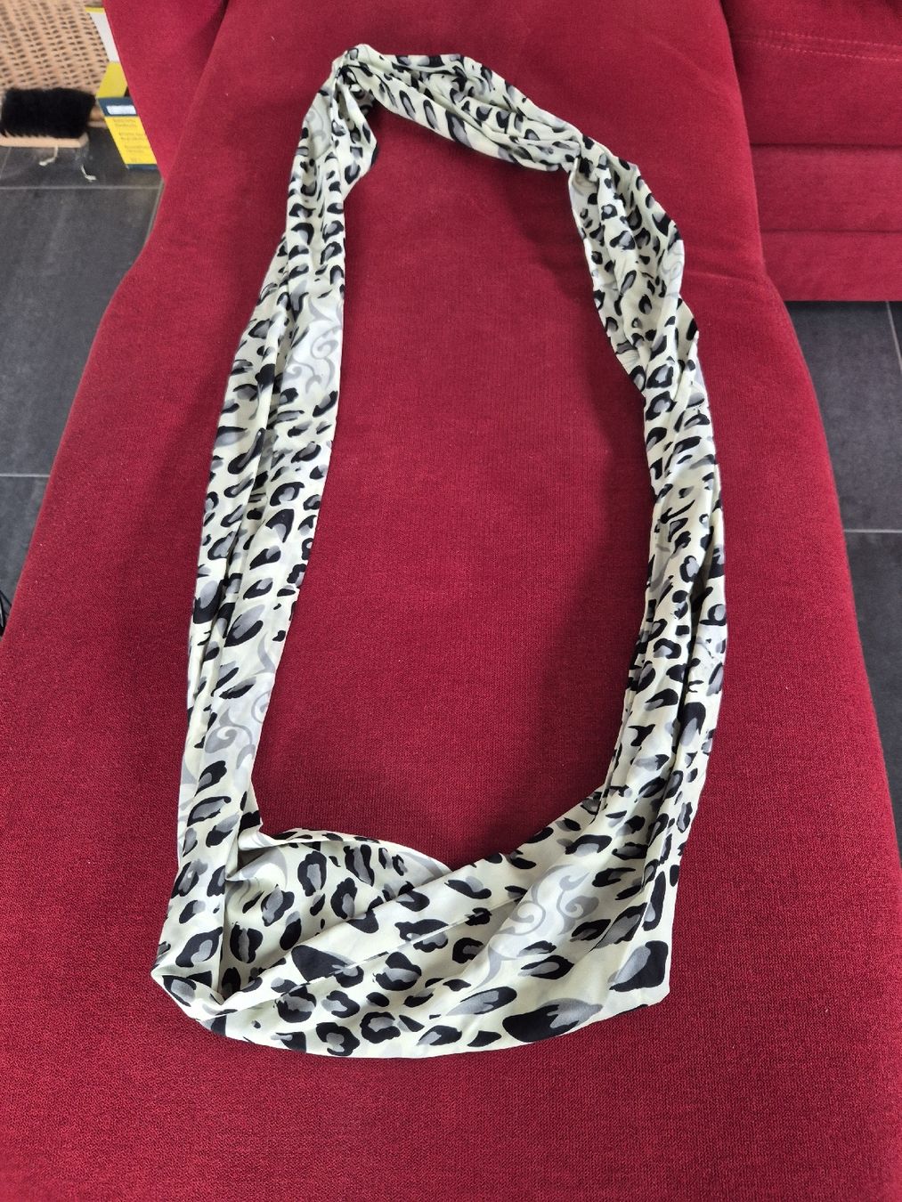Foulards, Tücher & Schals: Schal – Gebraucht aus Würenlingen von kuh33