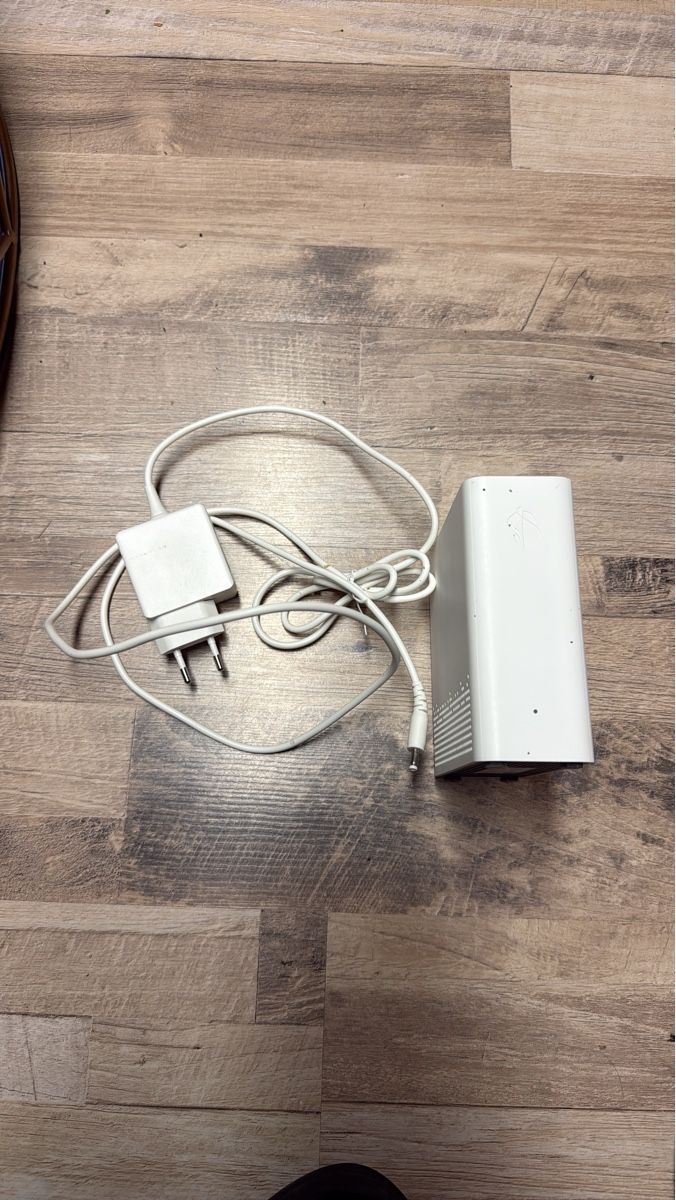 Swisscom WiFi: Swisscom WLAN Box 2 – D'occasion à Buchen im Prättigau par dideldu